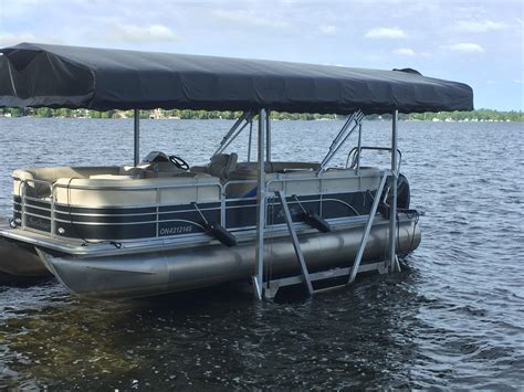 We also offer three styles of aluminum docks to meet your. . Pontoon lift prices